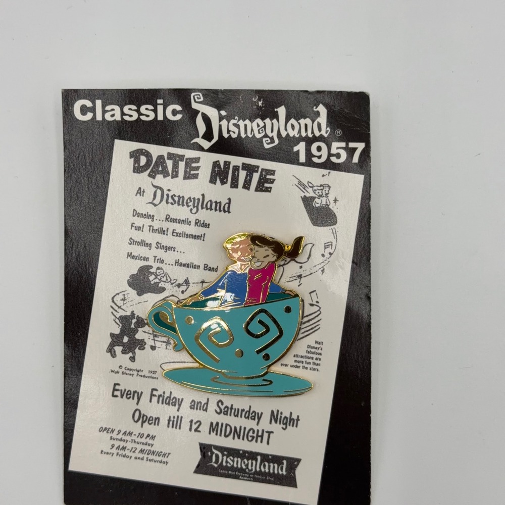 Disney Date Nite at Disneyland 1957 Mad Tea Partyโ Teacup Pin Unisex OS Retro